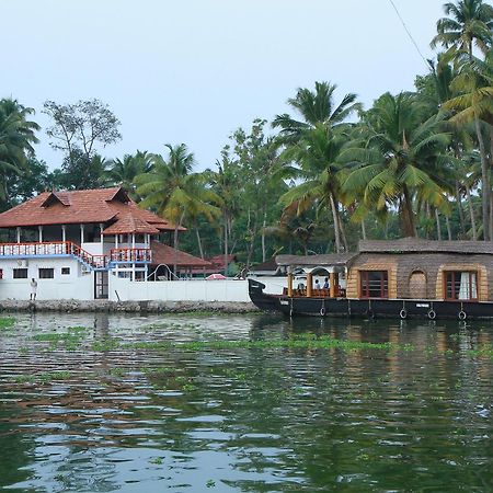 Chaandhni Lake View Hotel Alappuzha Kültér fotó